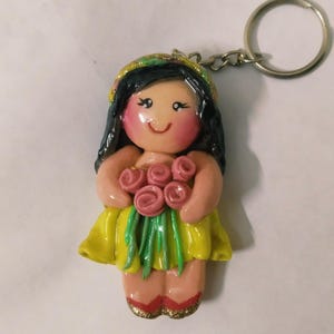 Llavero de muñeca de arcilla de porcelana fría hecho a mano, dije floral para bolso