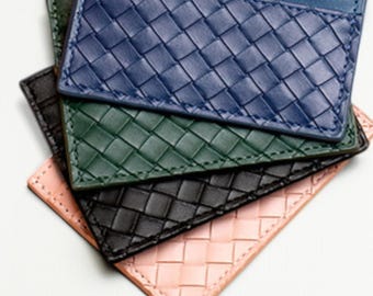 Intrecciato gewebter Kartenhalter – schlanke Geldbörse aus Kunstleder