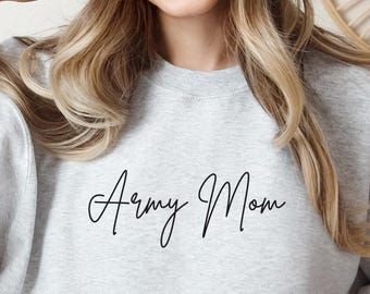 Besticktes Mom Sweatshirt, besticktes Sweatshirt, besticktes Sweatshirt, Geschenk für militärische Mutter, Einsatz Heimkehr Bekleidung, Armee Geschenk, niedlicher Mom Pullover