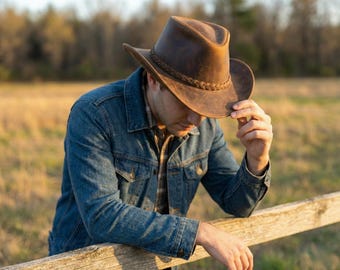 Chapeau de cowboy en cuir suédé de taille moyenne Henschel St