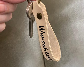 Personalized natural leather key ring with engraving