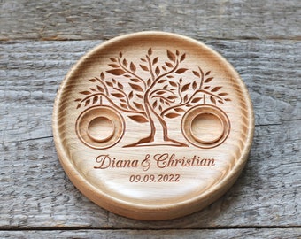 Ringkissen Hochzeit Holz, Ringhalter, Ringträger, Ringschale für Hochzeit mit Namen und Datum.