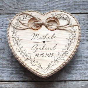 Cuscino portafedi a forma di cuore, portafedi in legno, regalo per il 5° anniversario