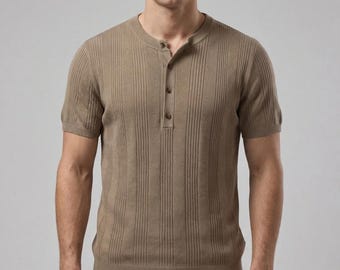 Camiseta Henley de punto acanalado para hombre: camiseta de verano de manga corta, corte ajustado y transpirable.