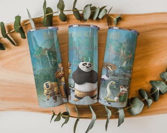 Diseño PNG para vasos térmicos con estampado de panda y artes marciales, diseños PNG para vasos térmicos de 20 oz y 30 oz, diseño por sublimación, descarga digital, vasos térmicos rectos y cónicos.