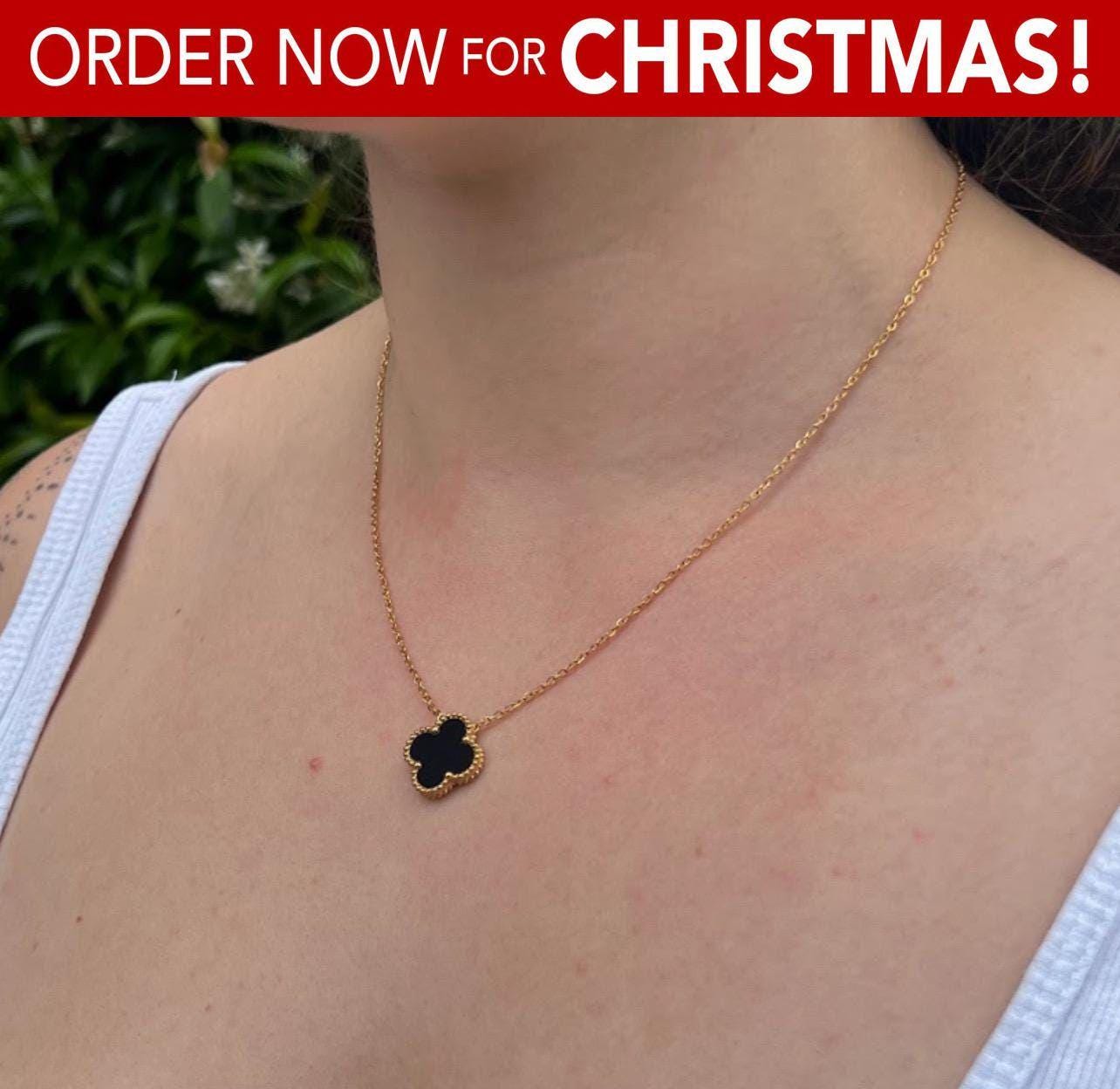 18k サウジアラビアの金。 黒のクローバーペンダントネックレス 18k clover necklace gold - Etsy 日本