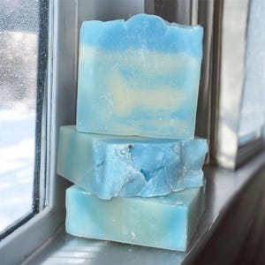 Jack Frost Holiday Soap – Peppermint & Vanilla scented nourishing bar soap