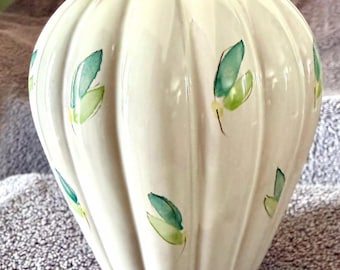 Vintage 1930's-40's Arabia of Finland  Handpainted Scalloped Vase  Green Leaves