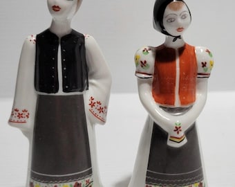 1960's Hollohaza Hungary Porcelain Hand Painted Figurines #1831 Folk Art 2pcs