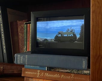 LIVING Book Nook - Fully Assembled Beach Highway Illusion Box - Car Display