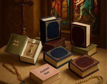 Personalized Vintage Book Jewelry Box – Antique Style Ring & Pendant Storage