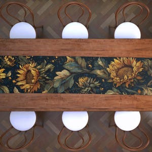 Runner da tavolo con girasole dorato, decorazione floreale da pranzo in stile Van Gogh, foulard da tavolo blu notte per eventi di lusso, arte botanica artistica da tavola