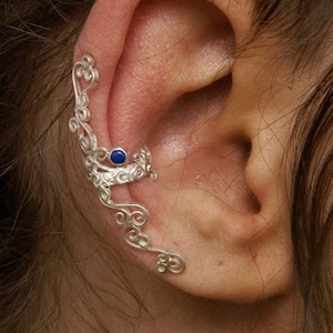 Silberne Ohrkuppe mit Lapis Lazuli