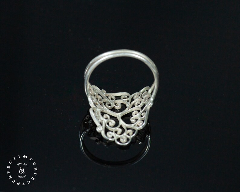 silver triangle filigree ring image 4