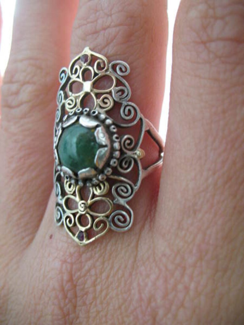 silver and 14k solid gold filigree ring with green garnet and rubies image 2