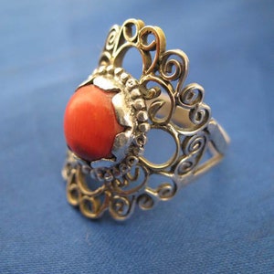 silver and gold ring with Coral image 3