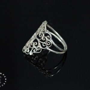 silver triangle filigree ring image 2