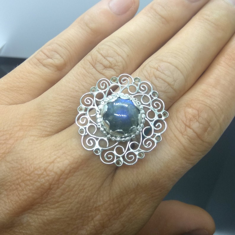 Silver mandala ring with Labradorite image 5