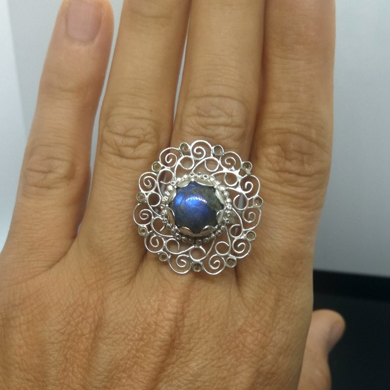 Silver mandala ring with Labradorite image 6