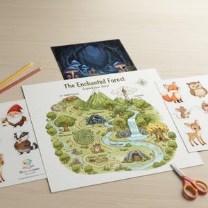 Puede incluir: Ilustración colorida del mapa "El Bosque Encantado" con un camino sinuoso, una cascada y varios puntos de referencia. También hay pegatinas de criaturas del bosque y lápices. Unas tijeras naranjas y rosas están a la derecha.