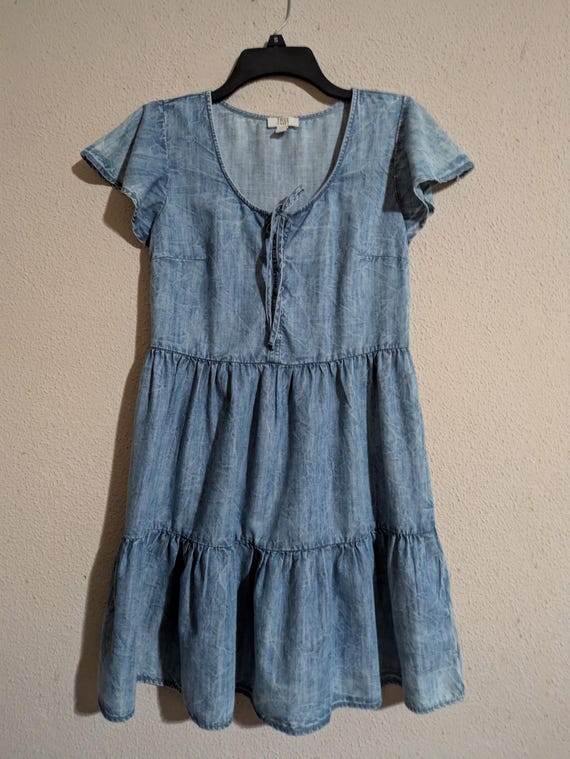 2000s jean dress Early Denim-look Tiered (XS) Red Slip Dress, Red 50halloween25 Size:AU 16 (US 12)