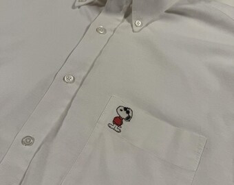Men’s Vintage Snoopy And Friends Size Medium White Dress Style Button-Down Shirt
