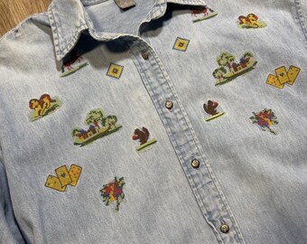 Women’s Vintage Size M Denim “The Limited” Button Down Shirt 100%cotton