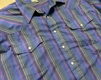 Camisa vaquera morada con botones de perla, talla 2XLT, estilo vintage para hombre, de la marca "Outlaw Western Wear".