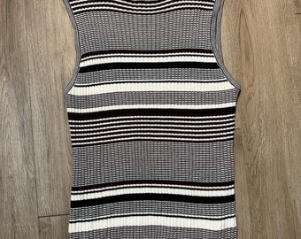 Women’s Size Medium Striped Sleeveless City Chic Pull Over Sweater