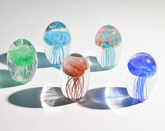 Handcrafted Glass Jellyfish Sculpture, Mini Ocean Art Figurine, Coastal Decor