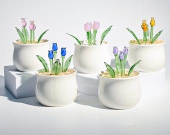 Handgemaakte glazen tulpfiguur, miniatuur bureaudecoratie, cadeau voor mama | Zomerse woondecoratie | Uniek verjaardagscadeau