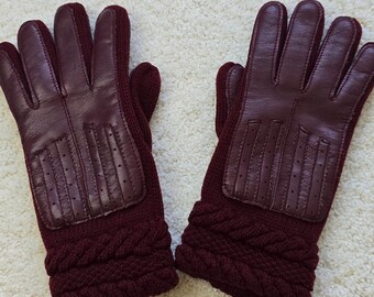 Vintage Womens Burgundy Knit Gloves Lined Winter Warm Fashion Accessories 1970s