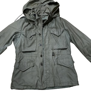 Authentic WWII US Army M-1943 Field Jacket – Olive Drab Hooded Parka - Medium