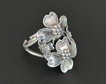 ヴィンテージジュエリー　サイン入り　Beau　スターリングシルバー　ハナミズキの花リング　サイズ6