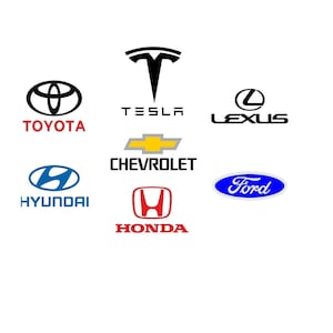 Op de afbeelding: Een verzameling autologo's, waaronder Toyota, Tesla, Lexus, Chevrolet, Hyundai, Honda en Ford, tegen een witte achtergrond. De logo's zijn in verschillende kleuren en ontwerpen, die verschillende autofabrikanten vertegenwoordigen.