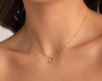 18k Brazilian Gold Filled Circle Pendant Necklace