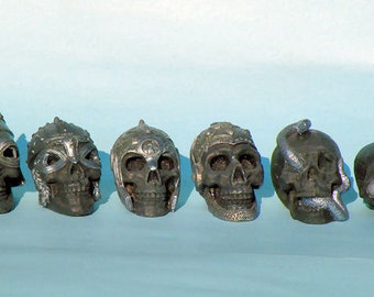 Skull 2 LATEX CHESS MOULDS/Molds (9)