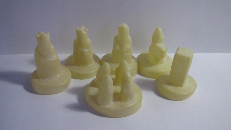 Small Medieval Lewis LATEX CHESS MOULDS 9 image 2