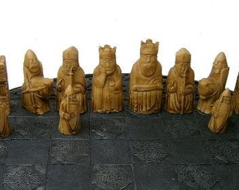 Small Medieval Lewis LATEX CHESS MOULDS (9)