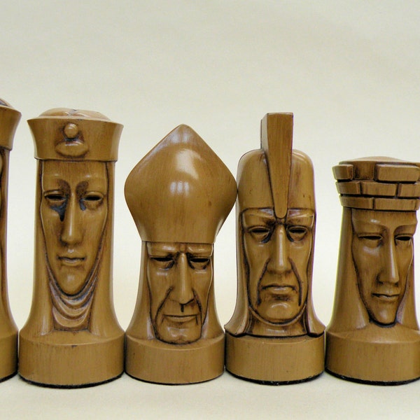 Large Gothic Heads  LATEX CHESS MOULDS/Molds (9)