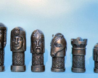 Celtic LATEX CHESS MOULDS/ Molds (9)