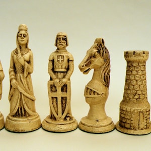 Medieval Classic LATEX CHESS MOULDS/Molds (9)