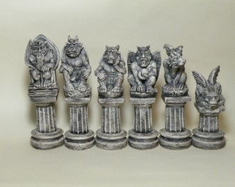 Column Gargoyle  LATEX CHESS MOULDS (9)