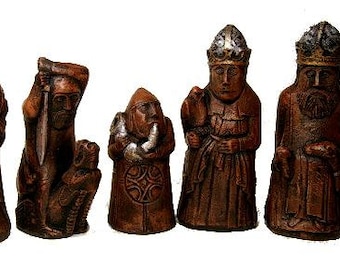 Celtic Dragon Hunt  LATEX CHESS MOULDS/Molds (9)