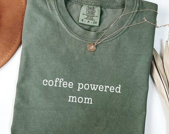 Komfortfärger kaffedriven mamma-tröja, mammalivströja, minimalistisk kaffemamma-tröja, rolig mammapresent för koffeinälskare