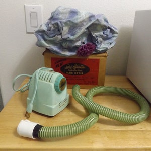 Vintage Lady Sunbeam Portable Electric Hair Dryer with Bonnet / Original Box