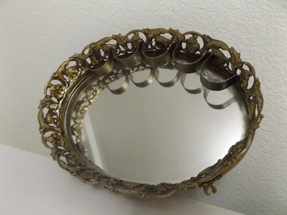 Vintage Ornate Gold Metal Filigree Oval Vanity Mi… - image 2