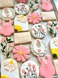 baby in bloom decorated sugar cookies, baby in bloom cookies, baby in bloom baby shower favors, floral baby shower cookies, baby cookies