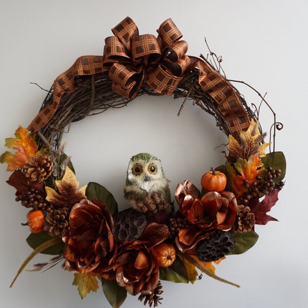 Fall Owl Wreath Woodland Owl Wreath Autumn Copper Magnolia Wreath Woodland Wreath Pumpkin Pinecone Berries Fall Decor Door Wreath