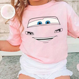 Retro Lightning McQueen Shirt, Disneyland Cars Land Costume Tee, Vintage Tow Mater Birthday Gift, California Adventure Family Group Trip bild 4